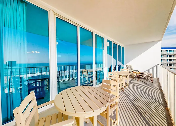 Holiday home Gulf-front W Shaded Balcony Ac Wifi & Shared Pools Hot Tubs & Gym Gulf Shores