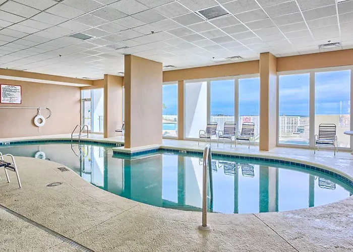 Gulf-front W Shaded Balcony Ac Wifi & Shared Pools Hot Tubs & Gym * Gulf Shores