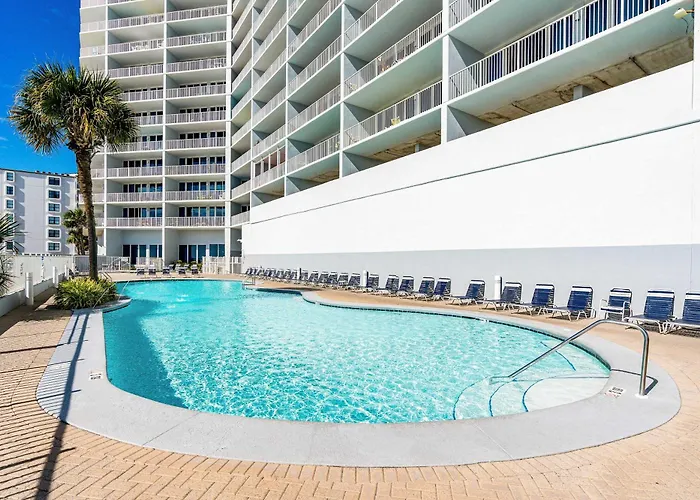 Holiday home Gulf-front W Shaded Balcony Ac Wifi & Shared Pools Hot Tubs & Gym